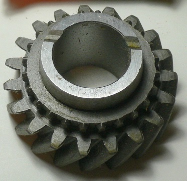 486582-wt280-11a-hed-transmission-2nd-gear-19t-fits-63-65-comet-falcon.jpg